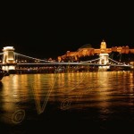 Bild0156 - Budapest - Burg und Kettenbrücke bei Nacht